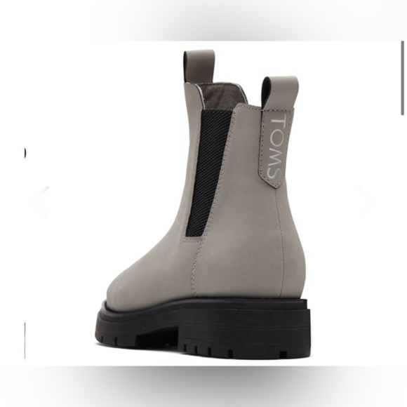 TOMS SKYLAR cement gray lug rugged sole combat chelsea BOOTd size 9.5 brand new - Picture 3 of 6